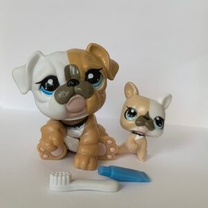 Harbro LPS Mommy and baby Bulldog #3587 and 3588